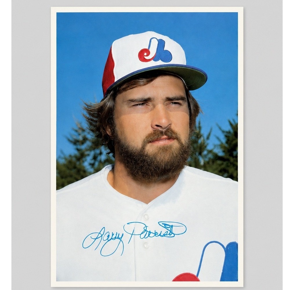 Montreal Expos Larry Parrish Vintage Baseball Postcard Facsimile Signature